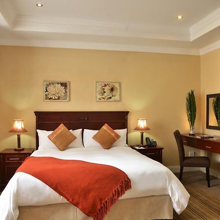 The Destiny Hotel Йоханнесбург Экстерьер фото